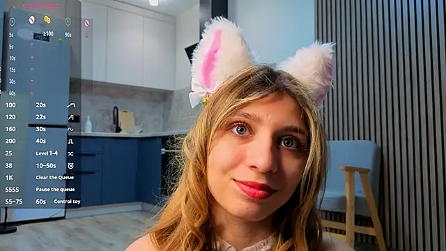 SuAvison online show from April 5, 11:09 am