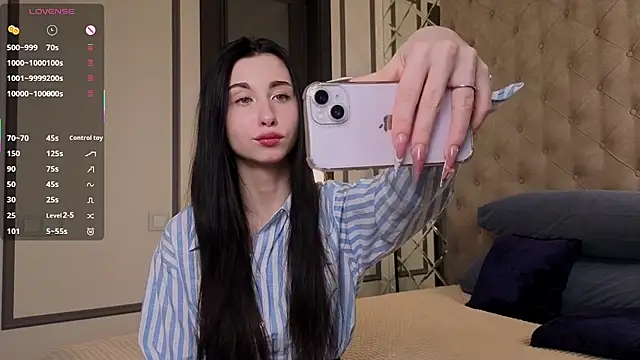 MiguelinaRasmuson online show from March 30, 11:10 am