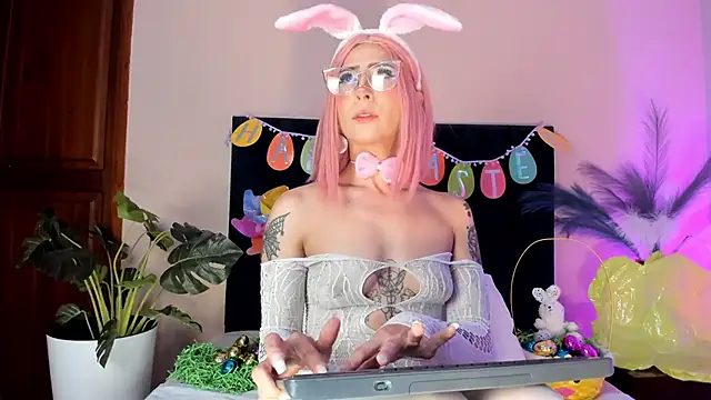 AnnaDenver online show from April 7, 12:34 am