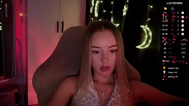 Nestyzz online show from March 30, 10:42 pm