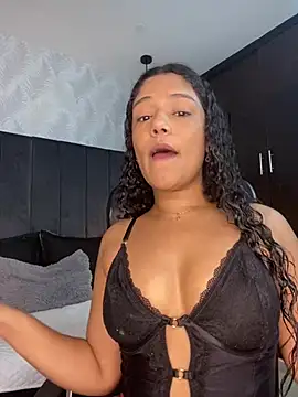 Miaafoxx   online show from February 22, 7:48 pm