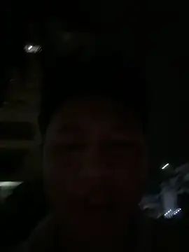 zhuendong000001 online show from April 2, 4:26 pm