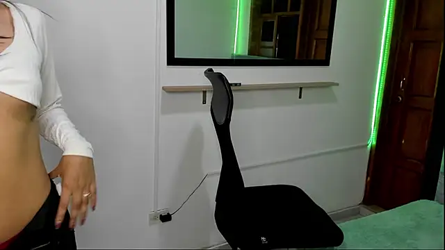 Aysha winxs online show from March 10, 3:43 am