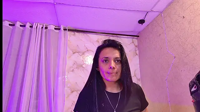 QueenSallyDesire online show from March 16, 2:25 am