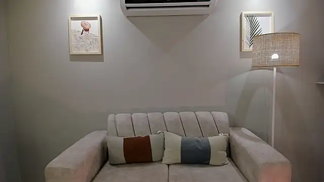 enma glas online show from April 17, 12:18 pm