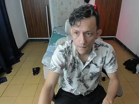 juan and luke online show from April 9, 11:37 am