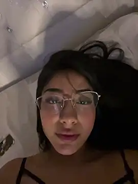 Linarodri online show from August 8, 5:37 am