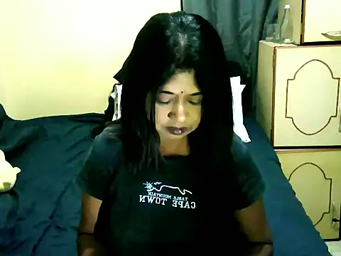 IndianPleasures21 online show from May 12, 11:00 pm