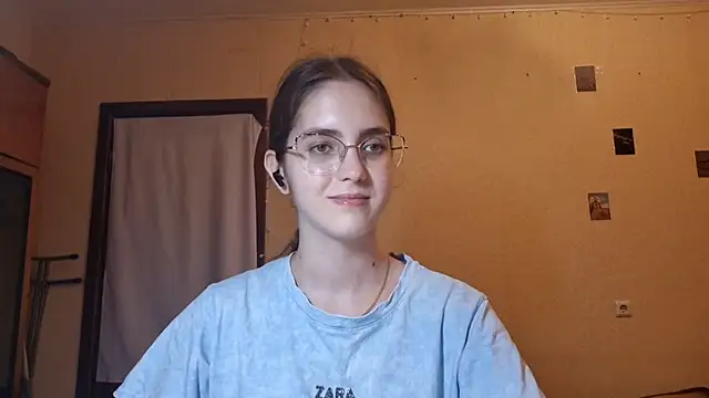 Katelemon online show from July 10, 2:28 pm