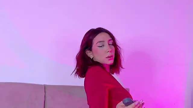 JenniferGreco online show from April 13, 11:11 am