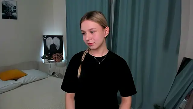 Stacy Soft online show from March 5, 7:42 pm