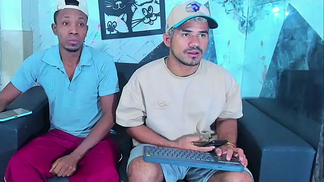 Latins on fire online show from March 14, 12:17 pm