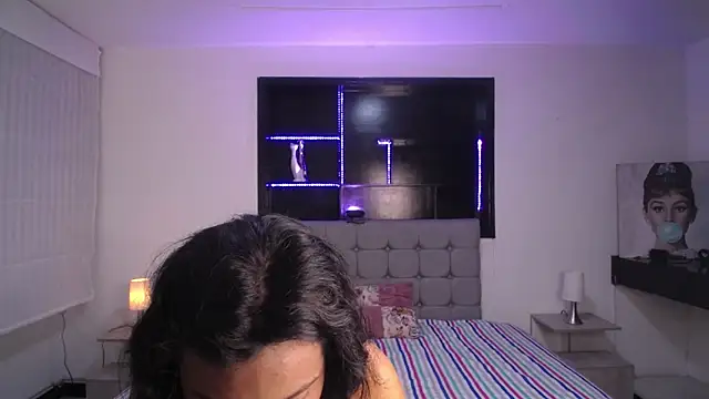 Wendy 1  online show from April 11, 9:07 pm