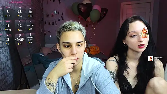 LuxuryLoverss online show from March 31, 11:10 am