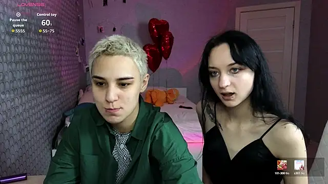 LuxuryLoverss online show from February 24, 11:09 am