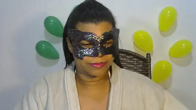 negraiza online show from June 20, 9:07 pm