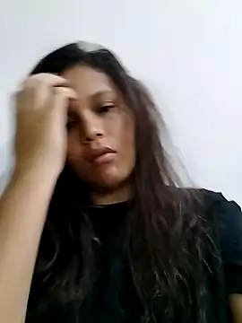 DiamanteSafiro online show from February 26, 3:38 am