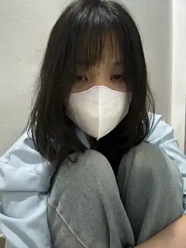 Nancyk6 online show from March 5, 4:25 pm