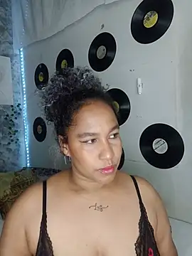 medusafox  online show from July 3, 4:51 am