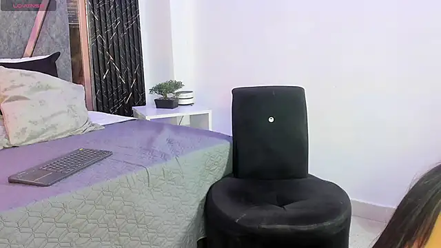  salome xx online show from March 26, 3:19 am