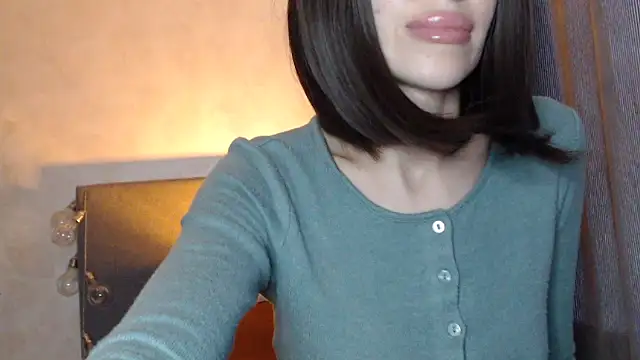 Nora Sweet1 online show from April 28, 11:47 am