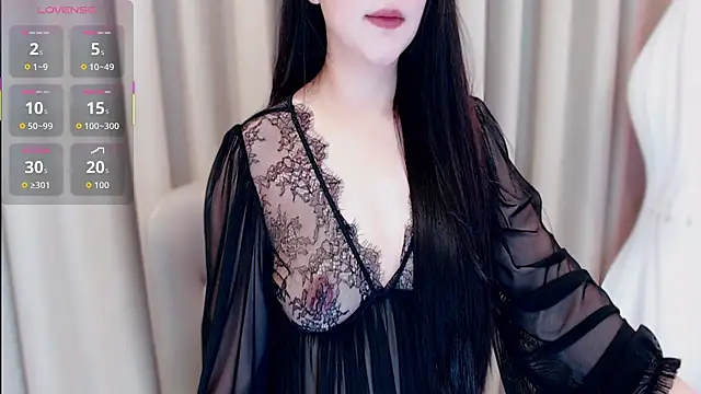 daniela-rush online show from April 11, 7:25 am