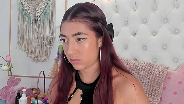 Sara funy online show from April 7, 11:45 am