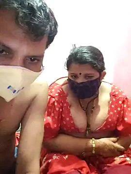 gujjuhotcouple online show from March 7, 7:10 pm