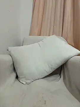 paula p07 online show from March 10, 10:08 am