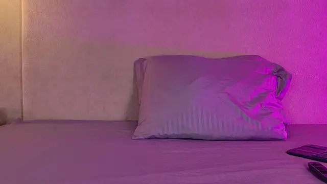 Julietaa Vegaa online show from February 25, 1:09 pm