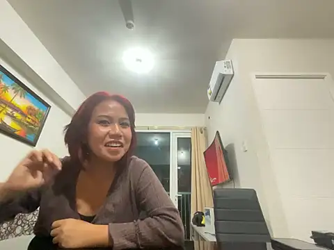 yassiestar online show from March 23, 4:13 pm