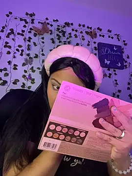 aurora bela online show from March 5, 1:45 am