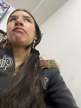 LilyRossi  online show from July 6, 12:32 pm
