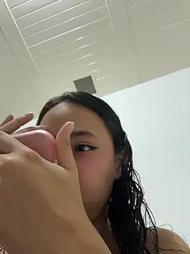 Aliciaa-petite online show from May 14, 10:32 am