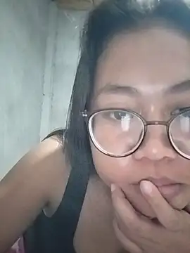 angelpinay44 online show from June 30, 3:33 pm