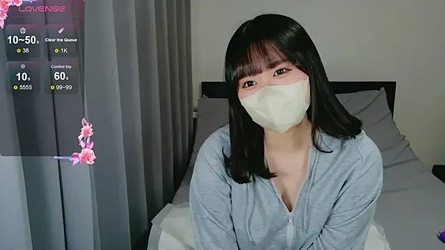 papikochan45 online show from March 13, 6:04 am