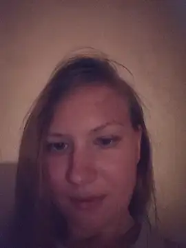 August Shine online show from June 19, 6:22 pm