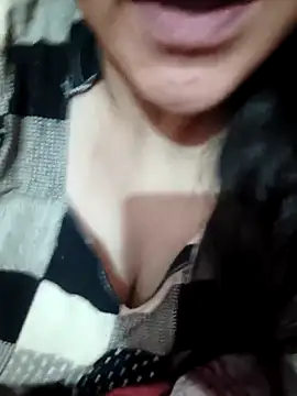 MUSKAN 786786- online show from March 2, 6:36 am