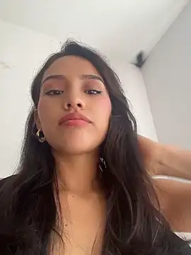 Mia-villalobos online show from June 18, 3:06 pm