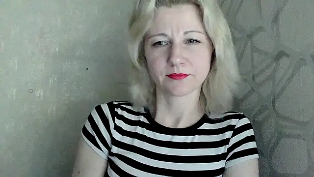 Katerina-Kissa online show from March 4, 8:15 pm