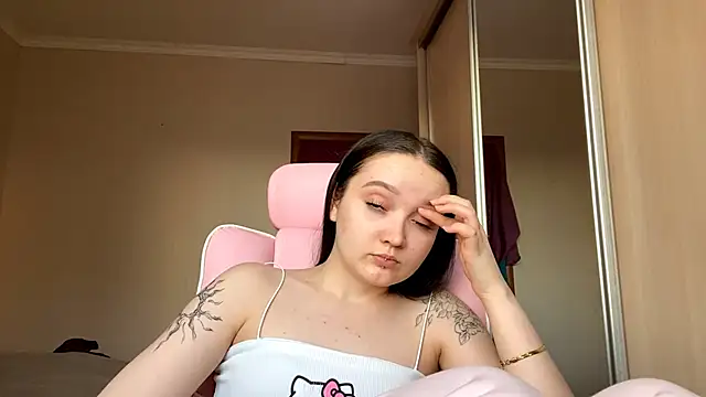 TrulaPhay online show from March 1, 11:54 am