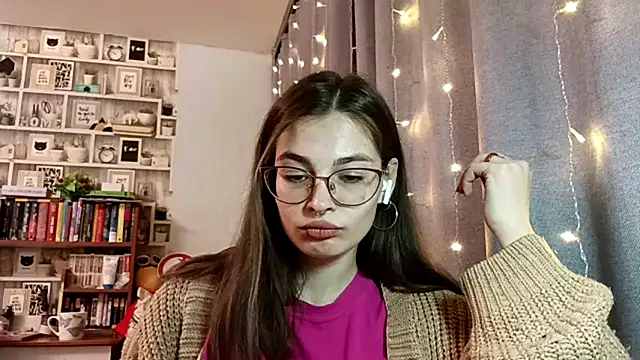 JInaMillsap online show from March 9, 10:07 am