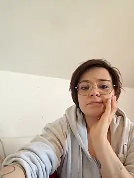 Lauleli online show from March 2, 11:50 am