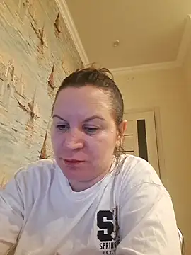 LaraHarper online show from March 2, 11:32 pm