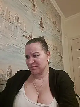 LaraHarper online show from March 31, 9:37 pm