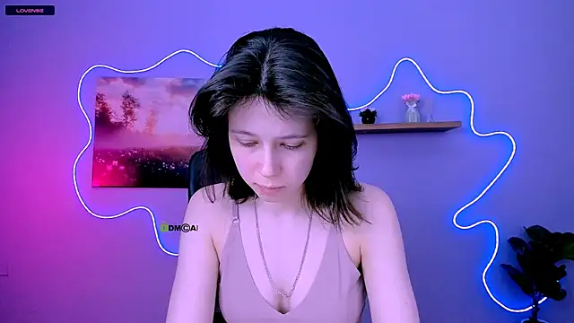 aria wild  online show from April 10, 6:47 pm