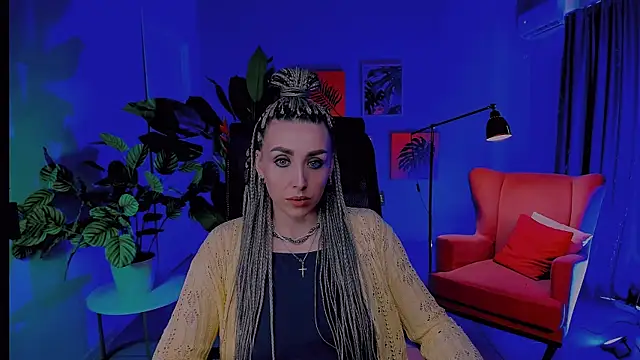 MonicaRiley online show from April 19, 11:54 am