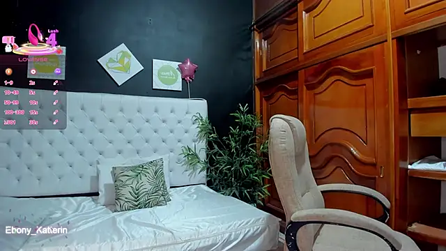 ebony katterin online show from April 4, 11:20 am