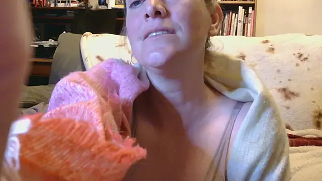 MistyMountains96 online show from March 20, 4:06 am