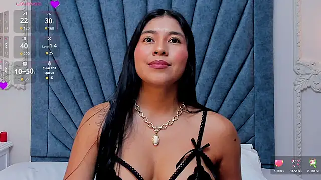 Leandra-Johnson online show from April 14, 1:44 pm